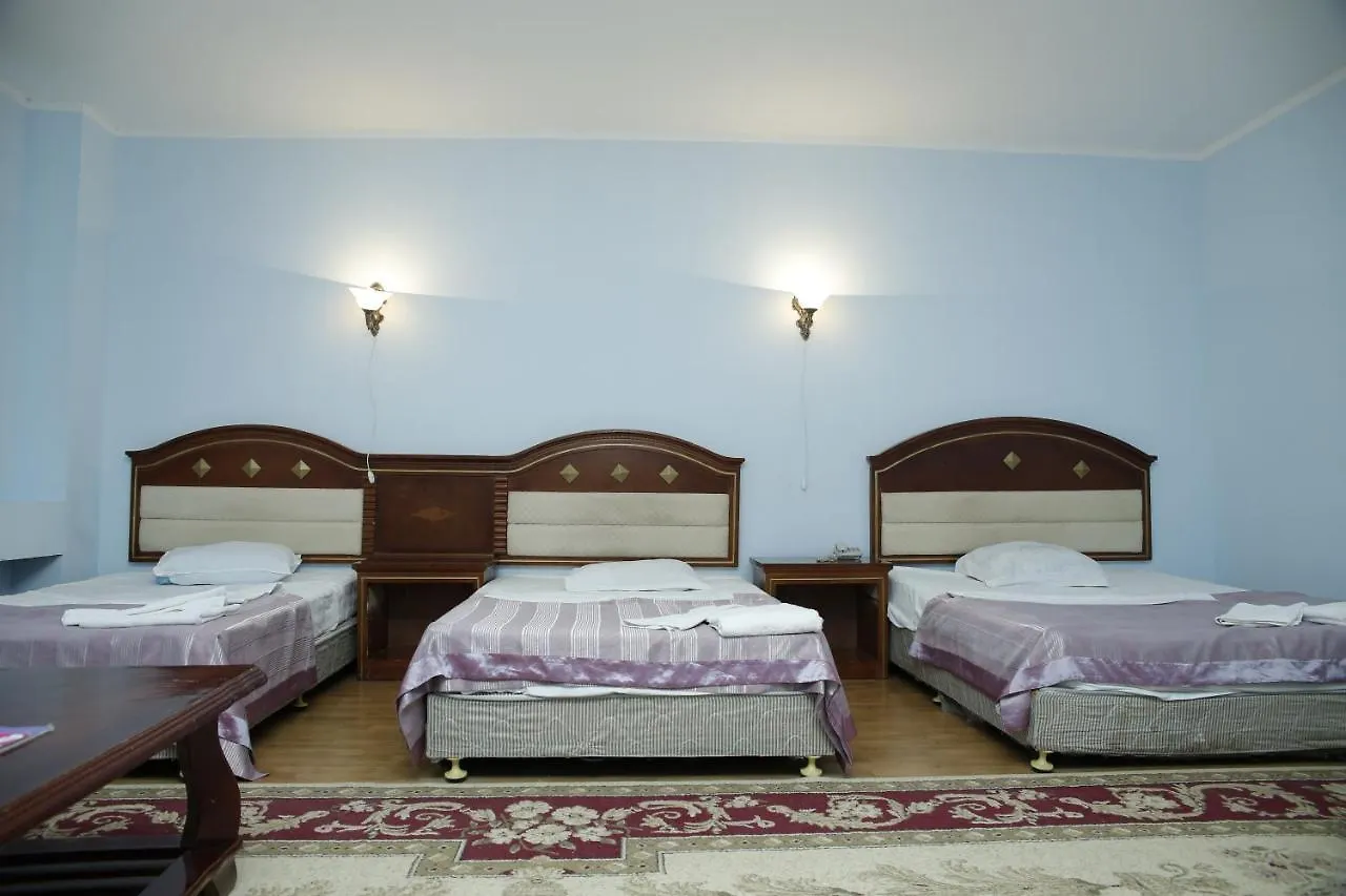 Daniyar Hotel Nur-Sultan  3*, Nur-Sultan (Astana)